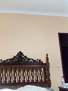 White rabbit  online show from 02.21.25