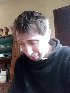 White rabbit  online show from 02.25.25