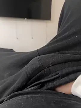 Snapshot of Krasavzi chatting on 02.12.25 Krasavzi online show from 02.12.25