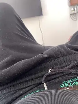 Snapshot of Krasavzi chatting on 03.04.25 Krasavzi online show from 03.04.25