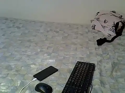 Snapshot of horny_soul247 chatting on 01.15.26 horny soul247 online show from 01.15.26