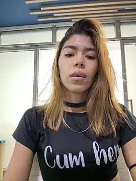 Girl Cherry online show from 02.04.25