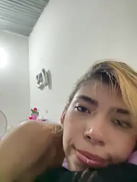 Girl Cherry online show from 03.10.25