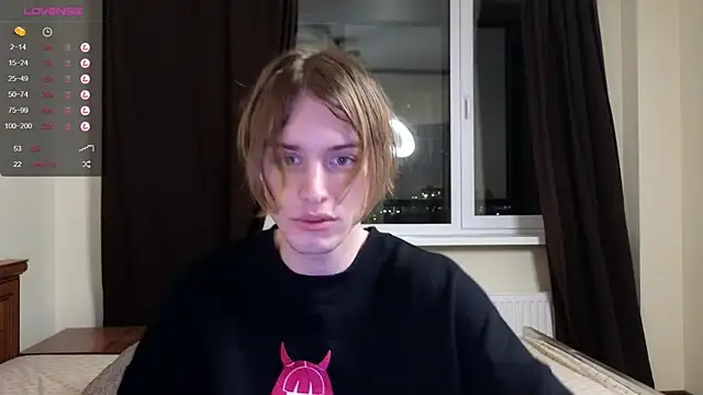 Snapshot of Cryptikov chatting on 12.07.24 Cryptikov online show from 12.07.24