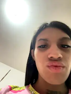 Snapshot of Ortegakim chatting on 11.16.25 Ortegakim online show from 11.16.25