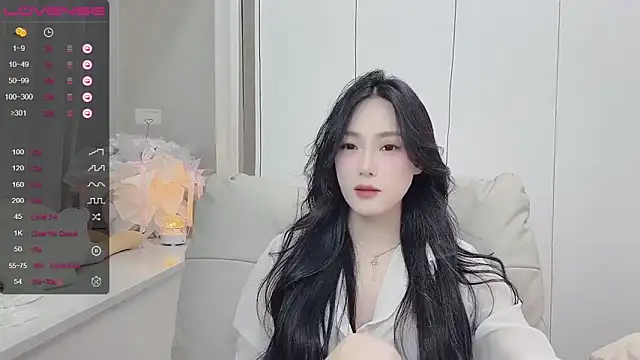 uuxiaocai online show from 06.05.26