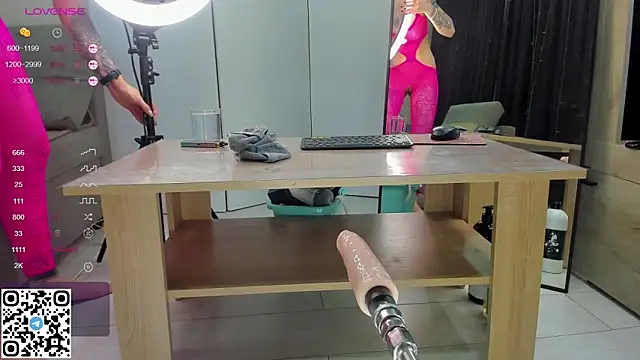 Snapshot of Ripe_cherryy chatting on 01.17.25 Ripe cherryy online show from 01.17.25