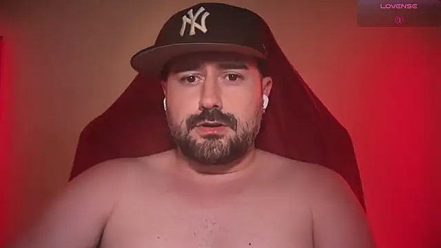 DominantTheo online show from 07.04.26