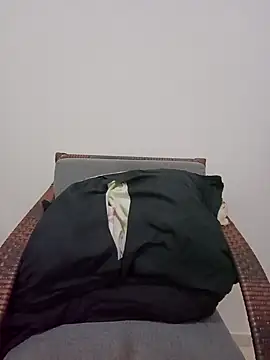 VIC22SECRET online show from 01.25.25