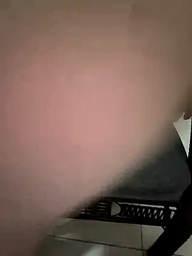 VIC22SECRET online show from 05.03.26