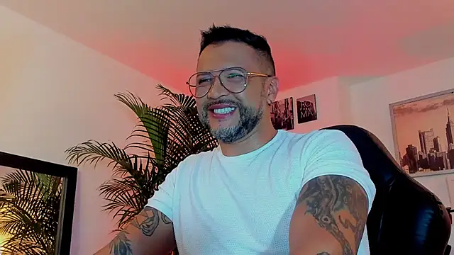 MrFrank tattoo online show from 12.02.24