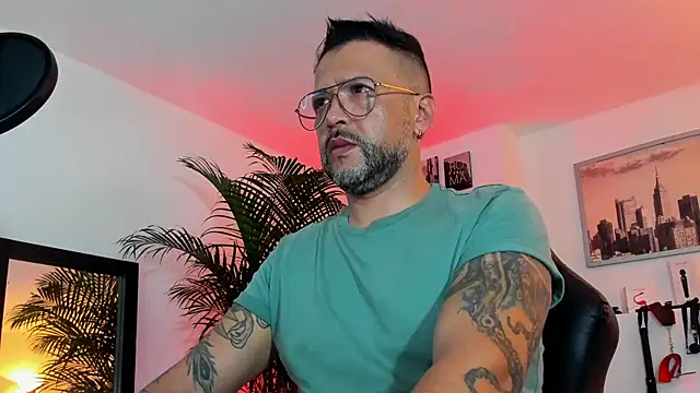 MrFrank tattoo online show from 12.21.24