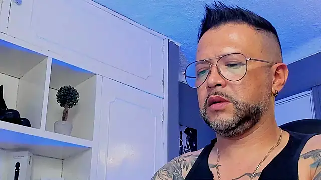 MrFrank tattoo online show from 03.15.25