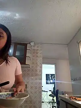 Snapshot of LizzRouse chatting on 02.23.25 LizzRouse online show from 02.23.25