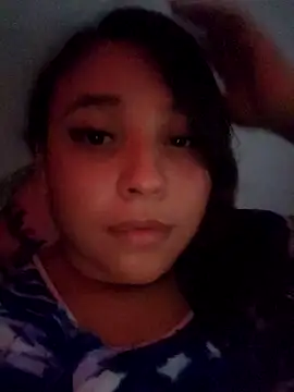 Snapshot of LizzRouse chatting on 10.12.25 LizzRouse online show from 10.12.25