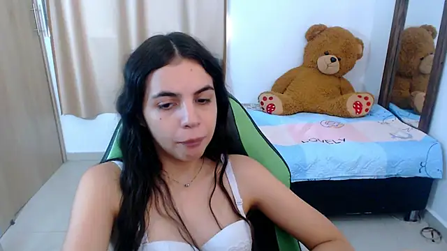  elenna online show from 03.17.25