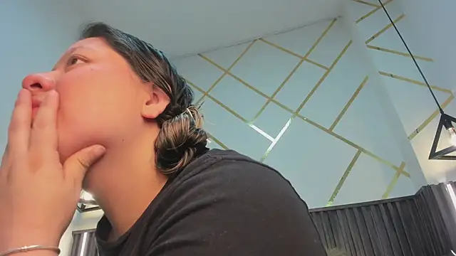  rebecca1 online show from 02.05.26