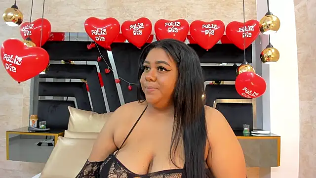 Snapshot of BiancaFollerach chatting on 02.15.25 BiancaFollerach online show from 02.15.25