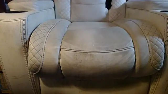 honeylovelace online show from 12.22.25