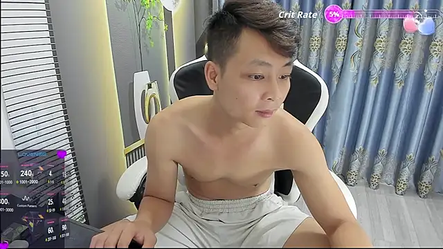 Snapshot of Naughty--asian chatting on 06.25.26 Naughty--asian online show from 06.25.26