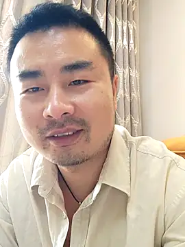 Snapshot of guozuo chatting on 06.19.26 guozuo online show from 06.19.26