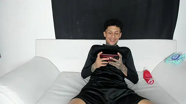self love46 online show from 06.07.26