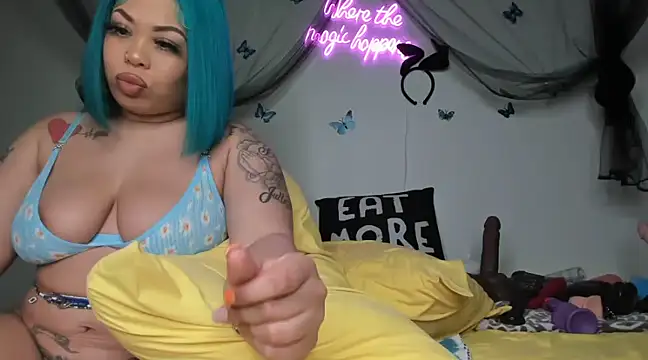 ThickAssRena online show from 02.12.25