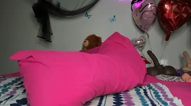 ThickAssRena online show from 02.15.25