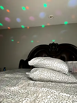 ThickAssRena online show from 10.05.25