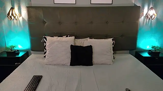 Madisonsmiith online show from 11.06.25