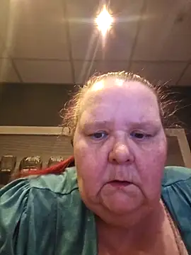Snapshot of Hornybbw1978 chatting on 04.11.26 Hornybbw1978 online show from 04.11.26