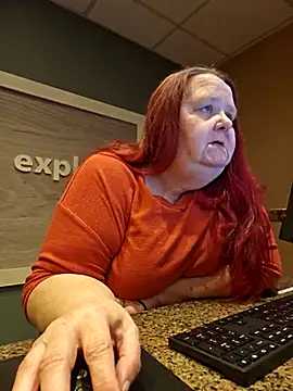 Snapshot of Hornybbw1978 chatting on 04.26.26 Hornybbw1978 online show from 04.26.26