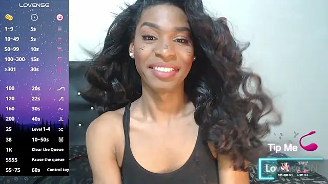 Snapshot of NAHOMMY_SEXY chatting on 12.29.24 NAHOMMY SEXY online show from 12.29.24