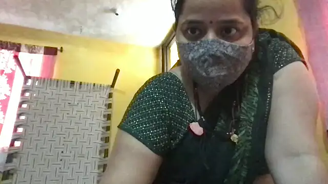 Snapshot of Riyasingh9 chatting on 01.15.25 Riyasingh9 online show from 01.15.25