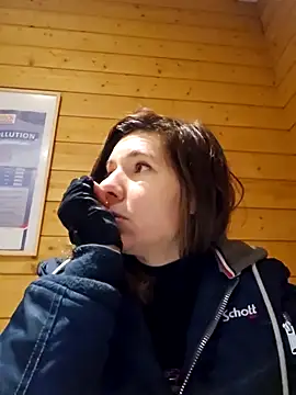 Lina lou4 online show from 01.21.25