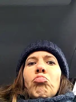 Lina lou4 online show from 03.16.25