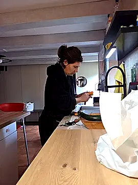 Lina lou4 online show from 09.11.25