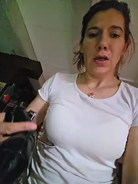 Lina lou4 online show from 08.03.26