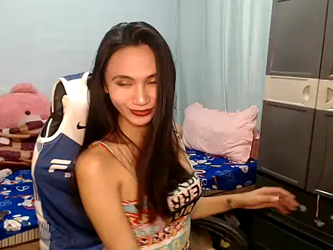 Snapshot of PirateEmpressBoaAico chatting on 12.11.24 PirateEmpressBoaAico online show from 12.11.24