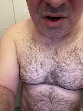 Snapshot of mpowerintime chatting on 02.21.25 mpowerintime online show from 02.21.25