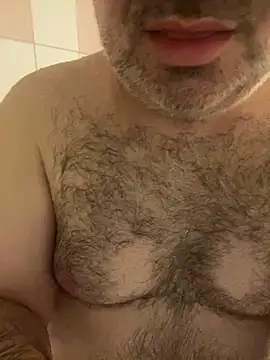 Snapshot of mpowerintime chatting on 02.27.25 mpowerintime online show from 02.27.25