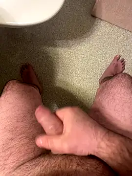 Snapshot of mpowerintime chatting on 11.25.25 mpowerintime online show from 11.25.25