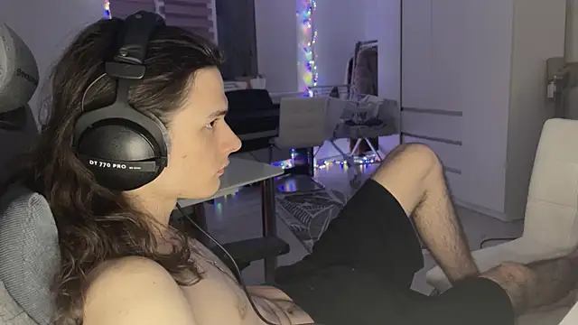 CandyChell online show from 02.06.26