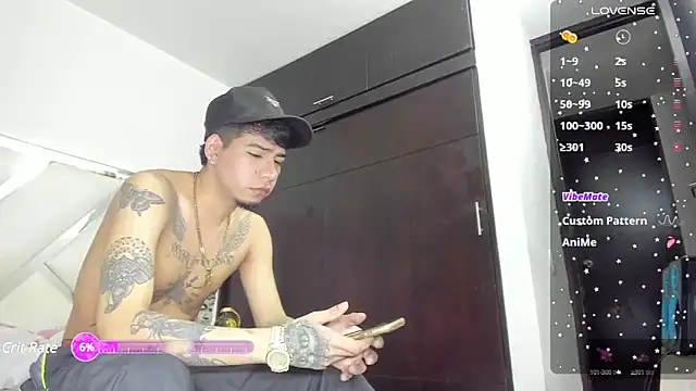 Snapshot of zack_isaac777 chatting on 12.21.24 zack isaac777 online show from 12.21.24