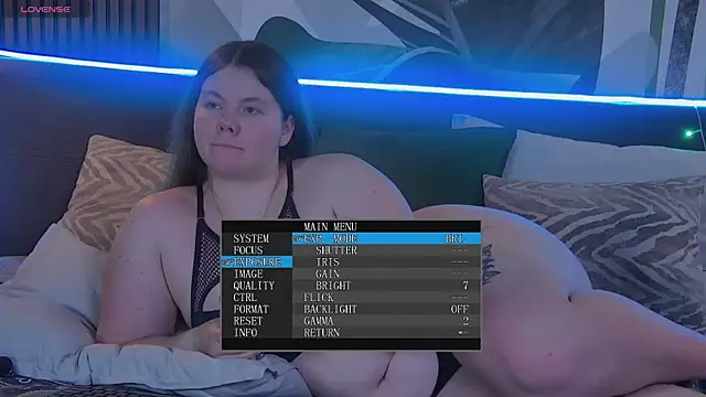 Snapshot of RubyValen chatting on 02.04.25 RubyValen online show from 02.04.25