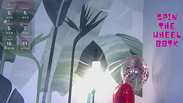 Snapshot of RubyValen chatting on 02.17.25 RubyValen online show from 02.17.25