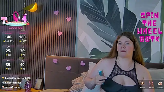 Snapshot of RubyValen chatting on 03.19.25 RubyValen online show from 03.19.25