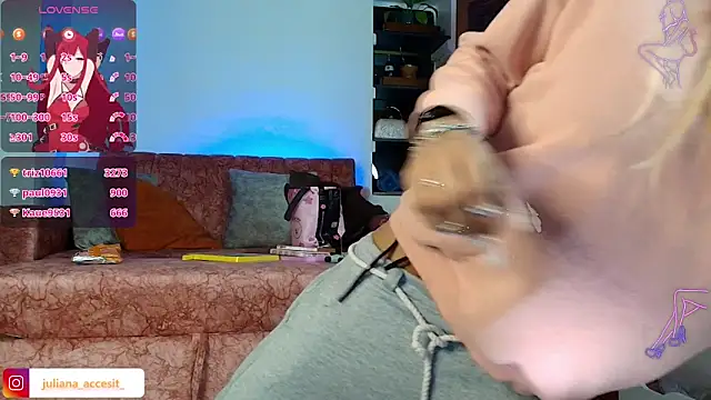 caroline cossei online show from 02.14.26