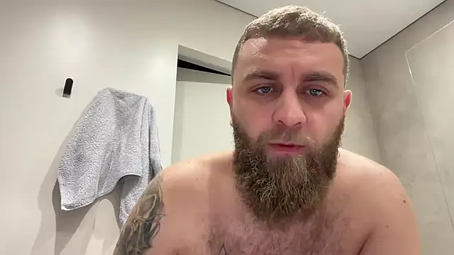 Bear bear  online show from 11.08.25