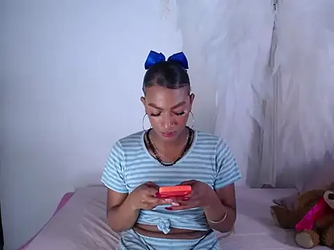 Snapshot of samy_doll chatting on 03.20.26 samy doll online show from 03.20.26